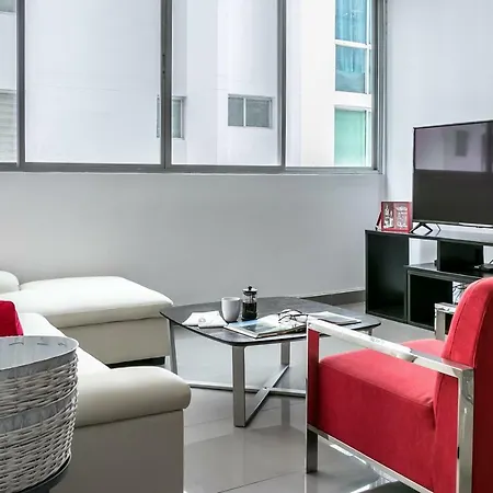 QuartierHomeSuites Breath-taking Urban Apt